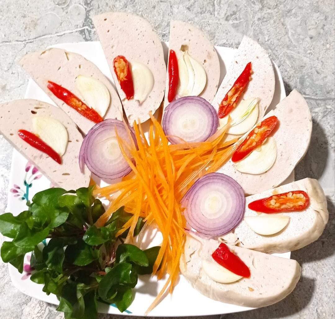 chả lụa nhà làm 55k 500gam