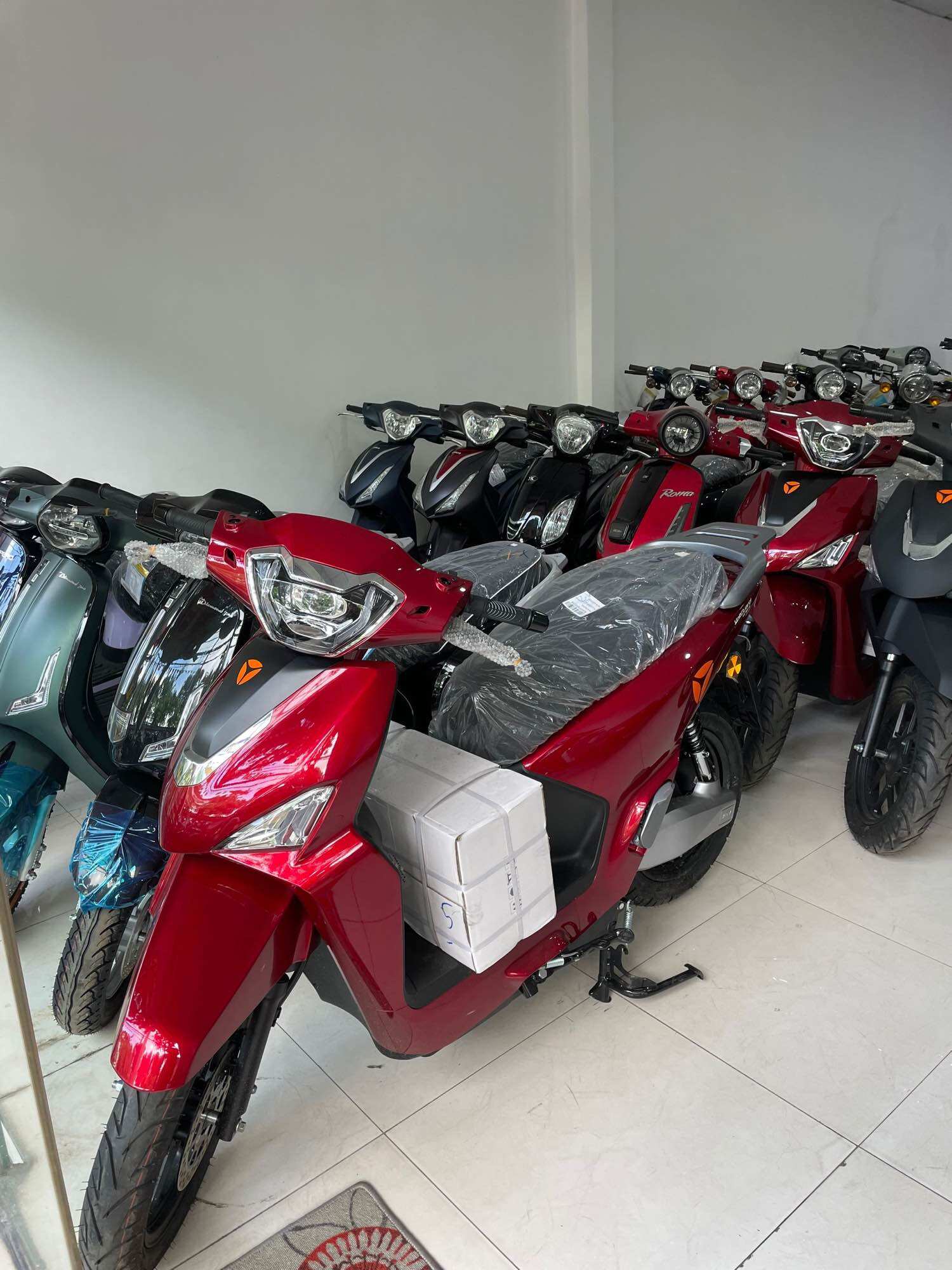 XE MÁY ĐIỆN YADEA VOLTGUARD 72V38AH