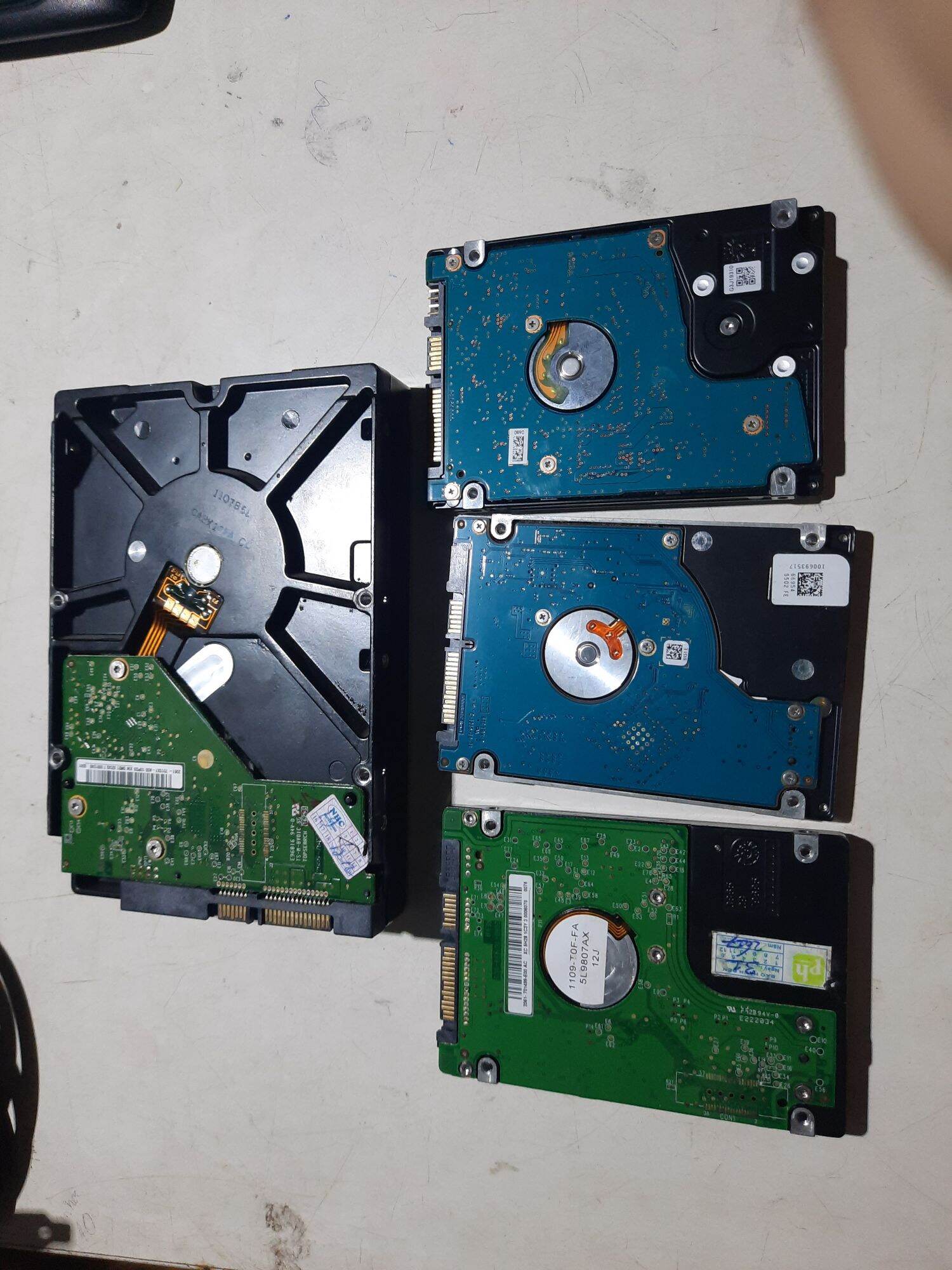 Ổ Cứng SSD EVO 500 ( cài sẵn Win 10 )