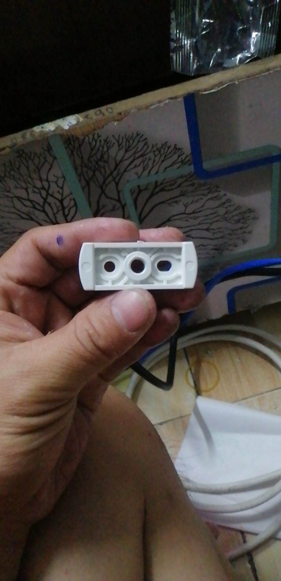 Chân đế camera wifi imou. kbone