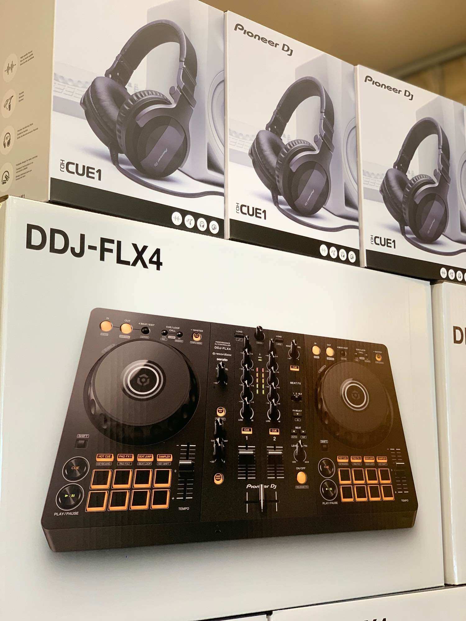 Máy DJ Controller DDJ FLX4 Pioneer DJ - Hàng chính hãng
