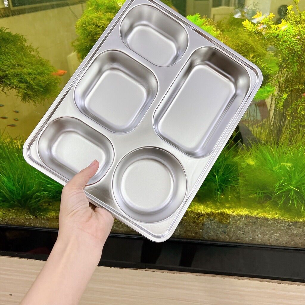 Khay cơm phần inox sâu lòng có nắp inox ,nắp nhựa 28x22x4cm