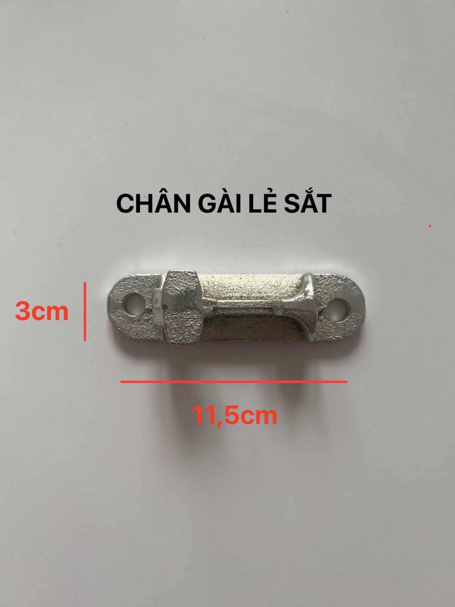 Bass gài đá cửa lẻ