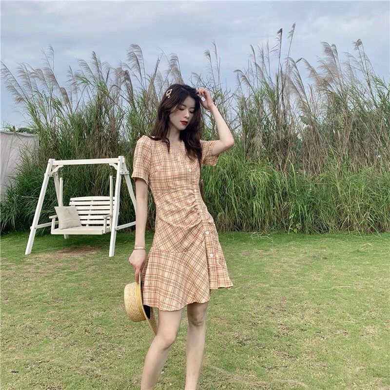 Đầm dạo phố caro xinh xắn BG