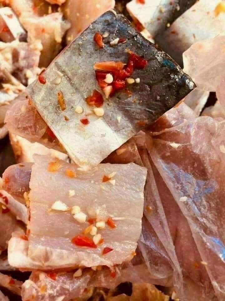 Cá dứa nuôi 1 nắng khô ráo vĩ 500g ướp cay (giao tphcm)