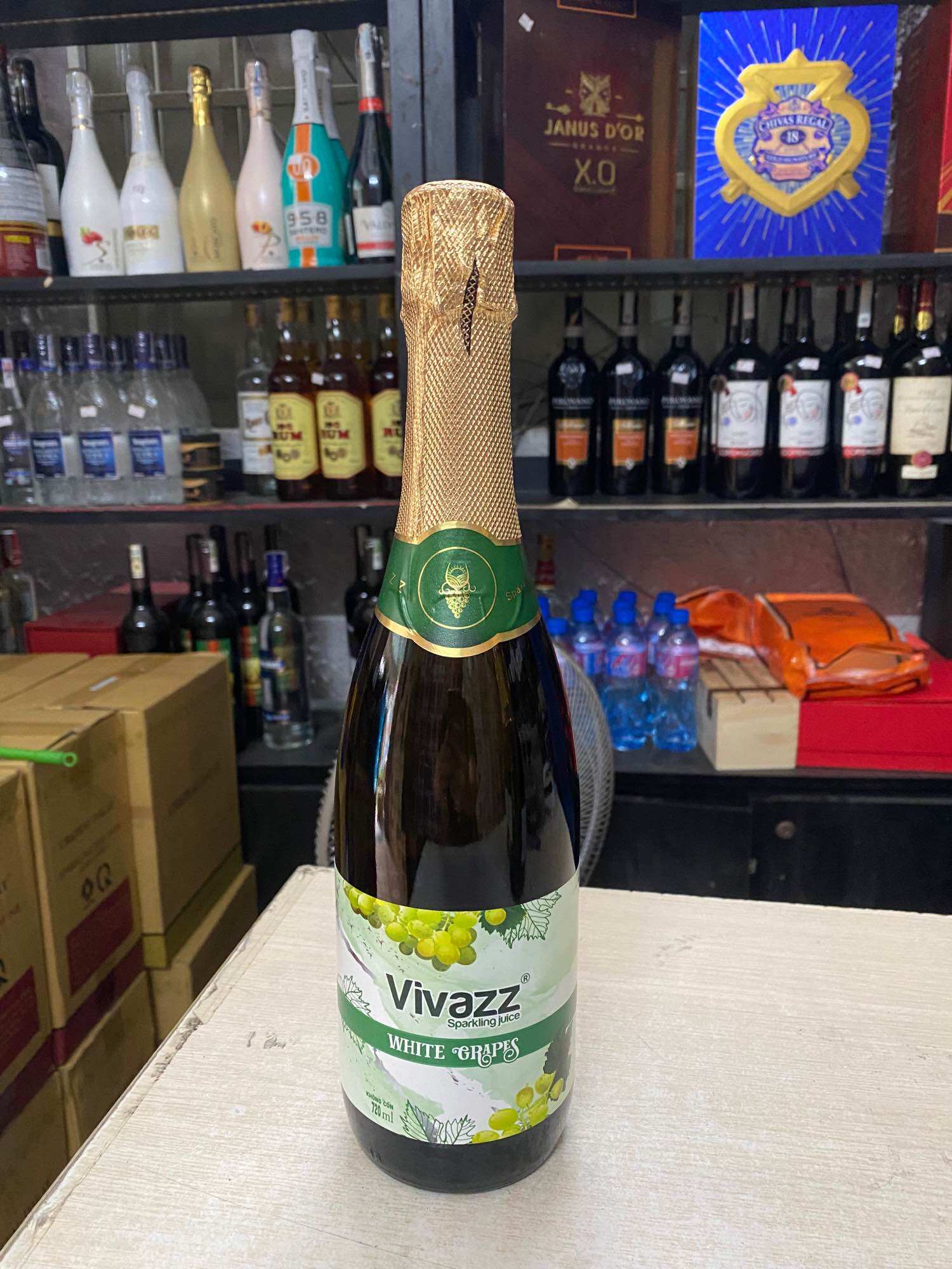 Nước trái cây đà lạt vivazz 720ml- nho xanh
