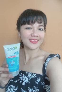 Sữa rửa mặt Garnier ( 3 in 1 ) . Made in Germany