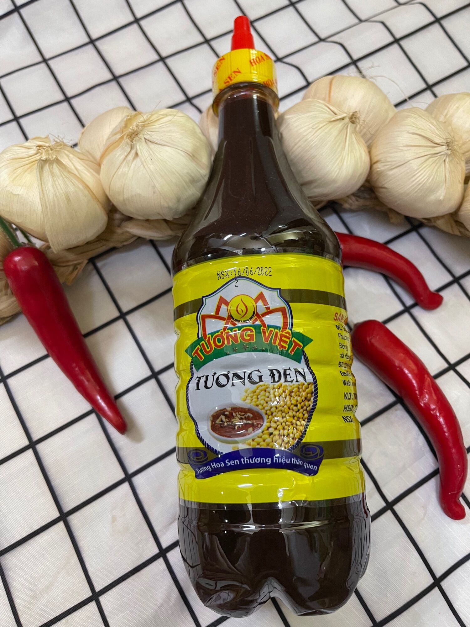 Tương đen tương việt hoa sen 700ml