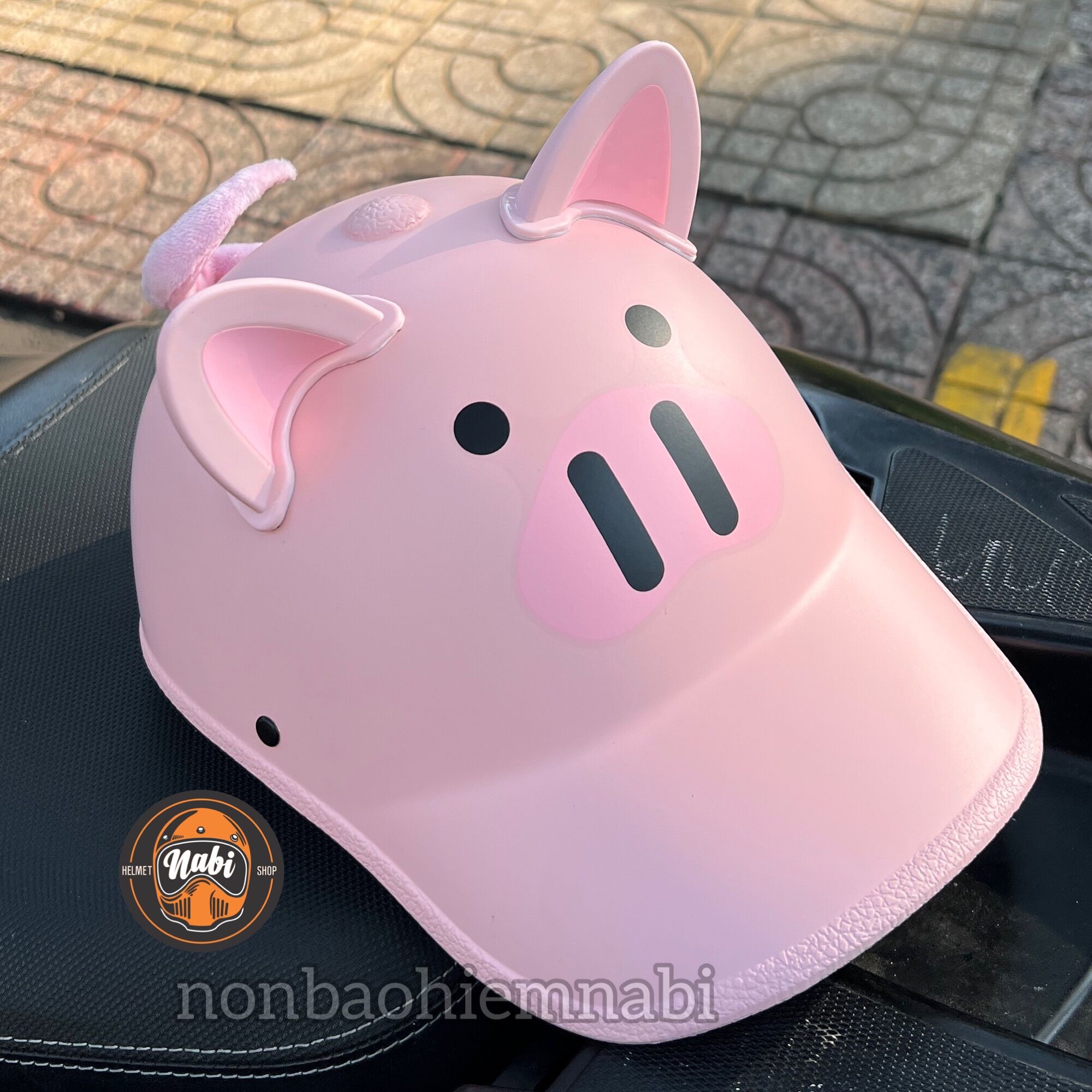 Mũ bảo hiểm lưỡi trai heo cao cấp
