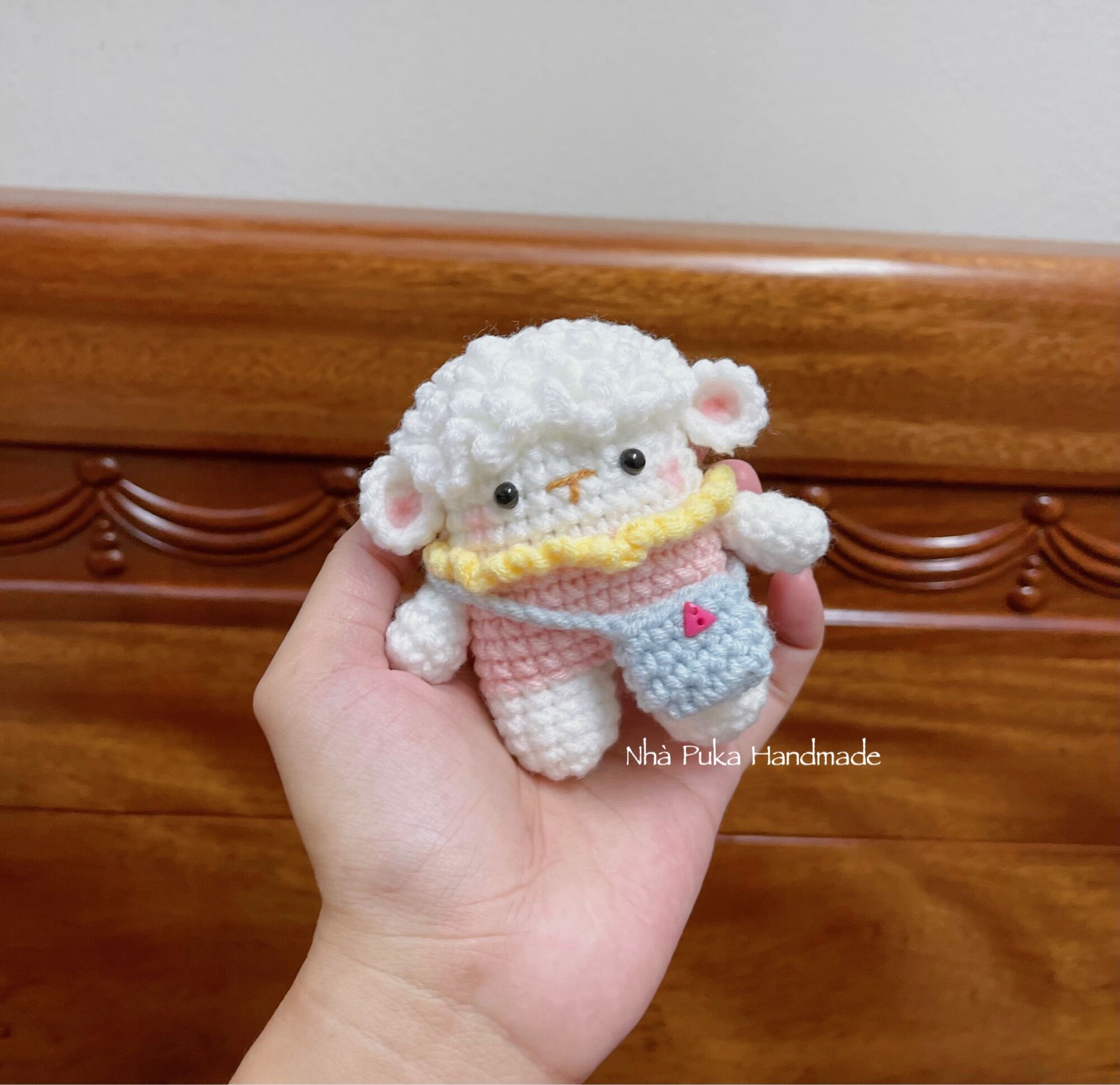Móc khoá cừu bằng len handmade được chọn màu
