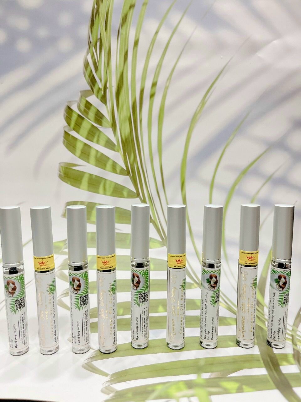 Mascara tinh chất dầu dừa Pháp siêu dưỡng dài mi