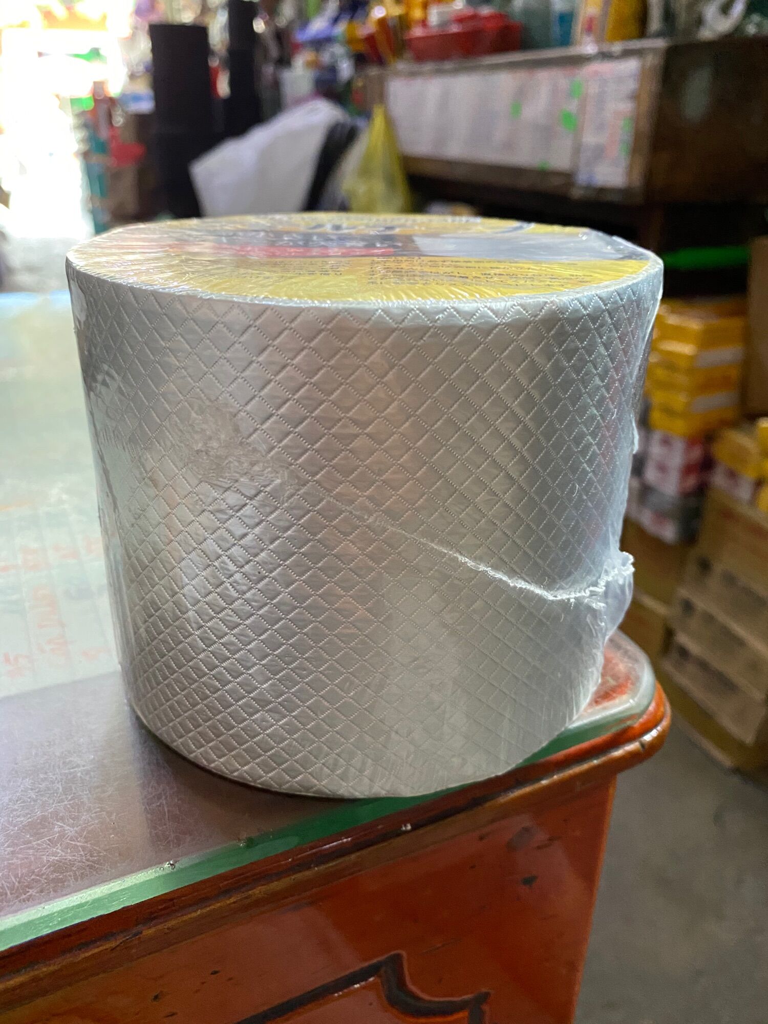 Cuồn dán chống dột
