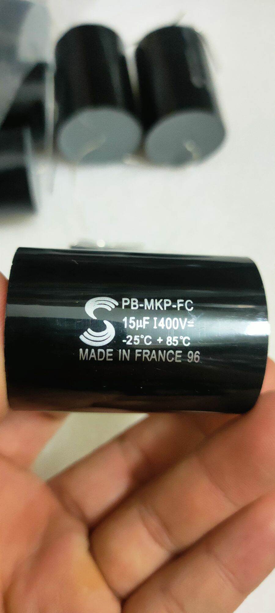 Tụ phân tần loa 15uf 400v
