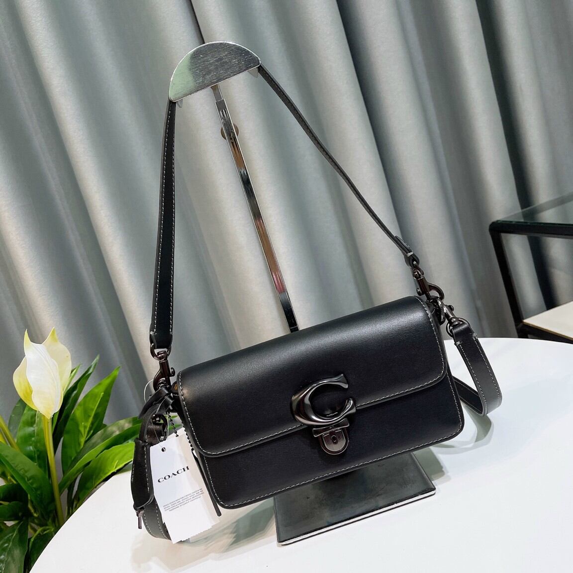 Studio baguette mẫu coach mini mới sang trọng