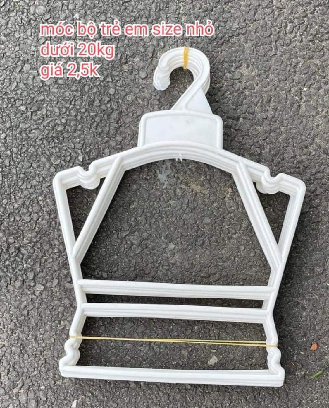 10 móc bộ trẻ em size nhỏ