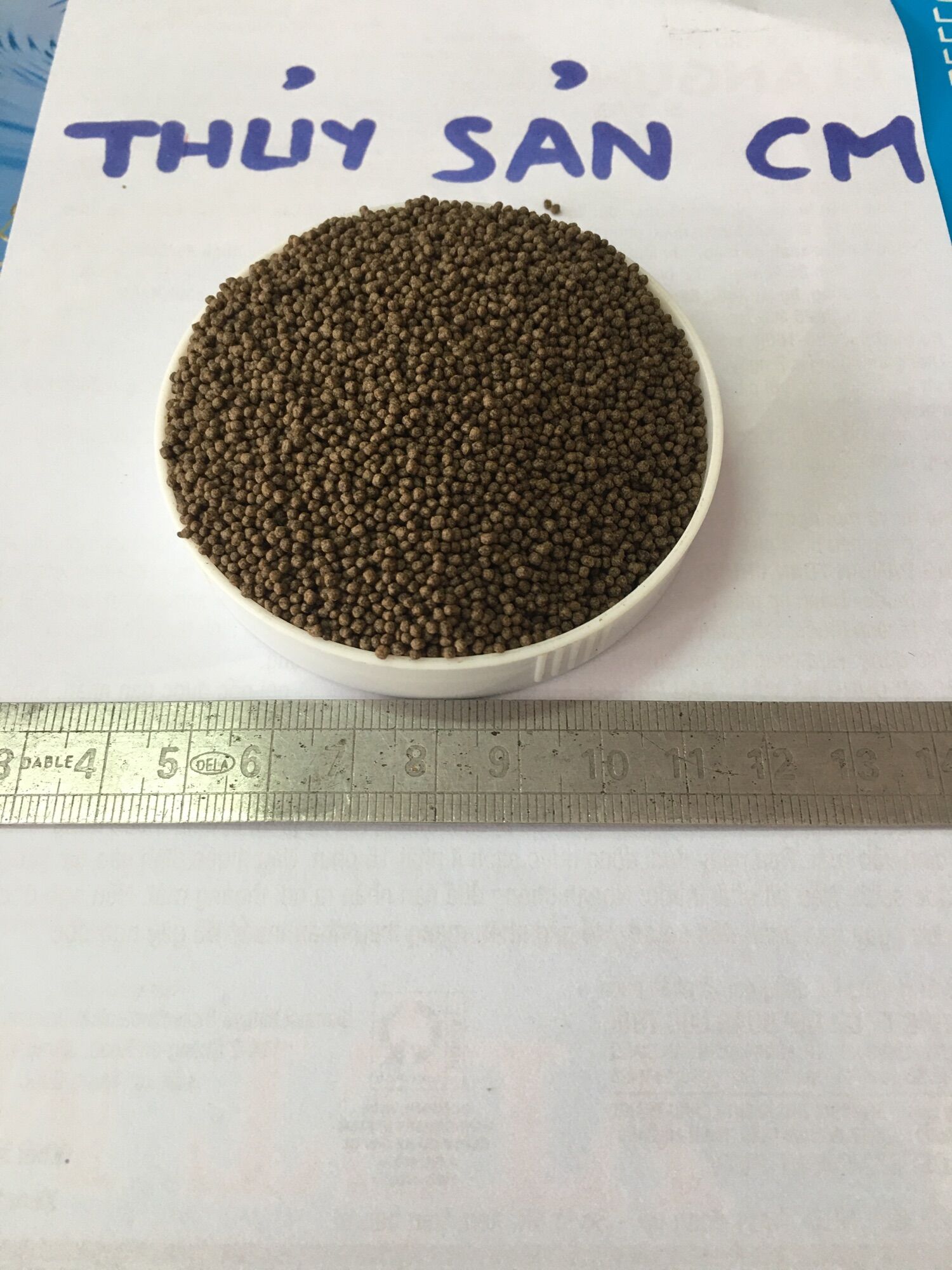 Thức ăn 1mm, , thức ăn cá koi, cá 3 đuôi, cá guppy betta …