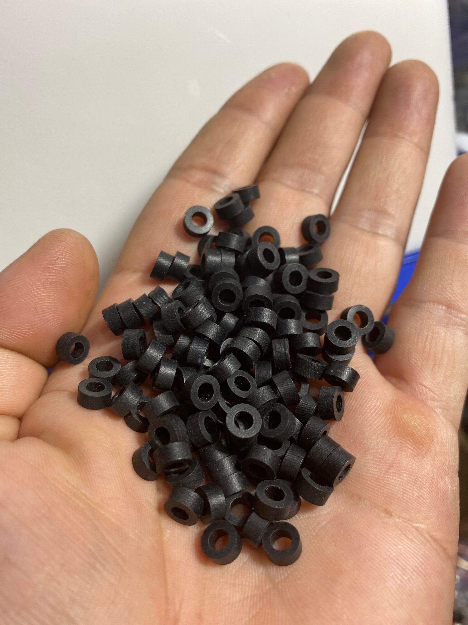 Secmang chịu nhiệt- chịu mài mòn cho ti bơm tay giá 1 8k/1 cái