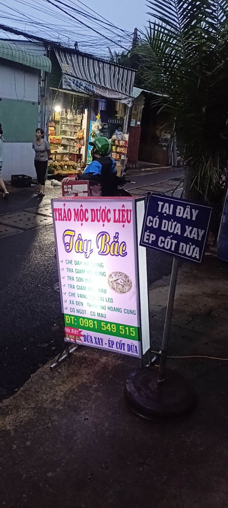 trà sơn mật hồng sâm