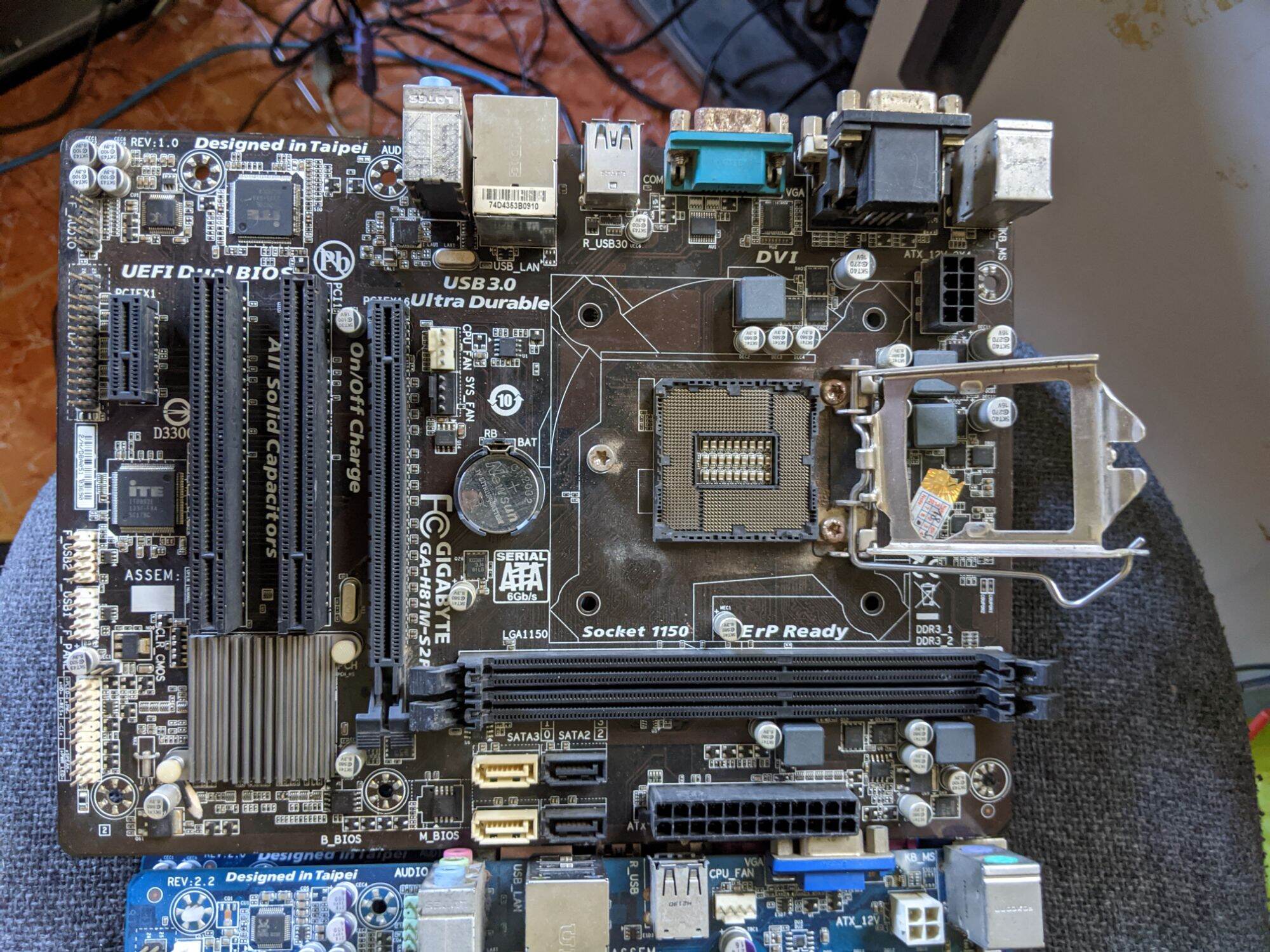 Combo main h81 + chip i5 4xxx + ram 8gb