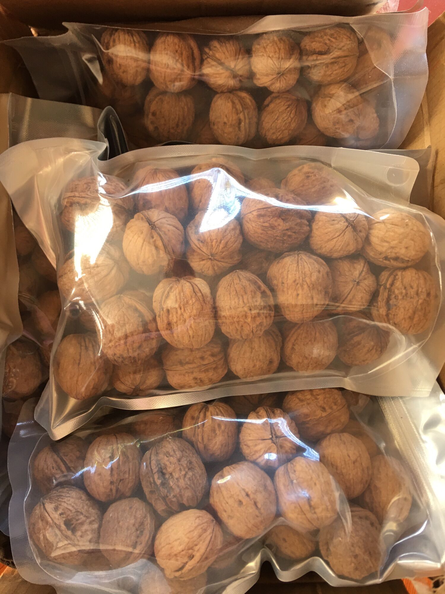 Quả Óc Chó Đỏ Nhập Khẩu Từ Mỹ gió 500gram