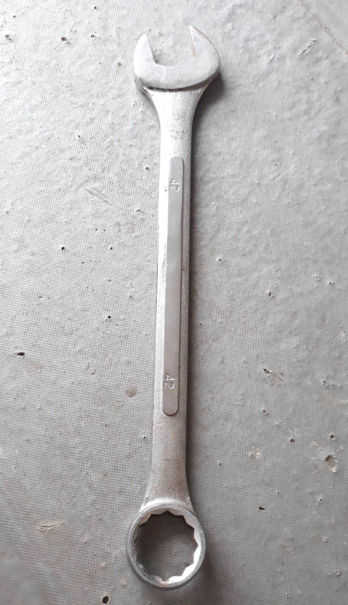 Cờ lê 42mm, vòng miệng 42mm