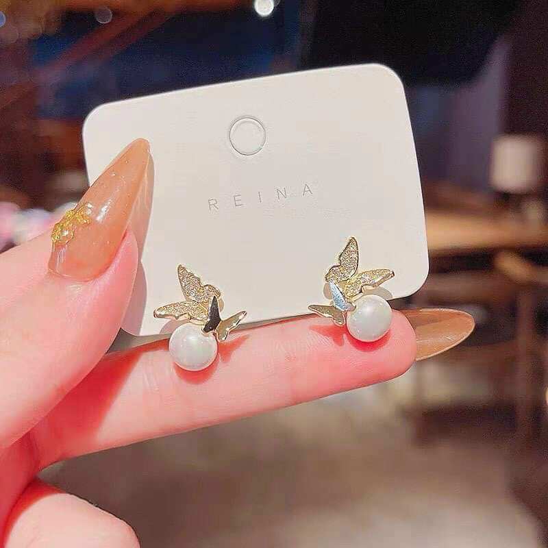 Bn accessories - khuyên tai b ướm đính ngọc xinh xắn