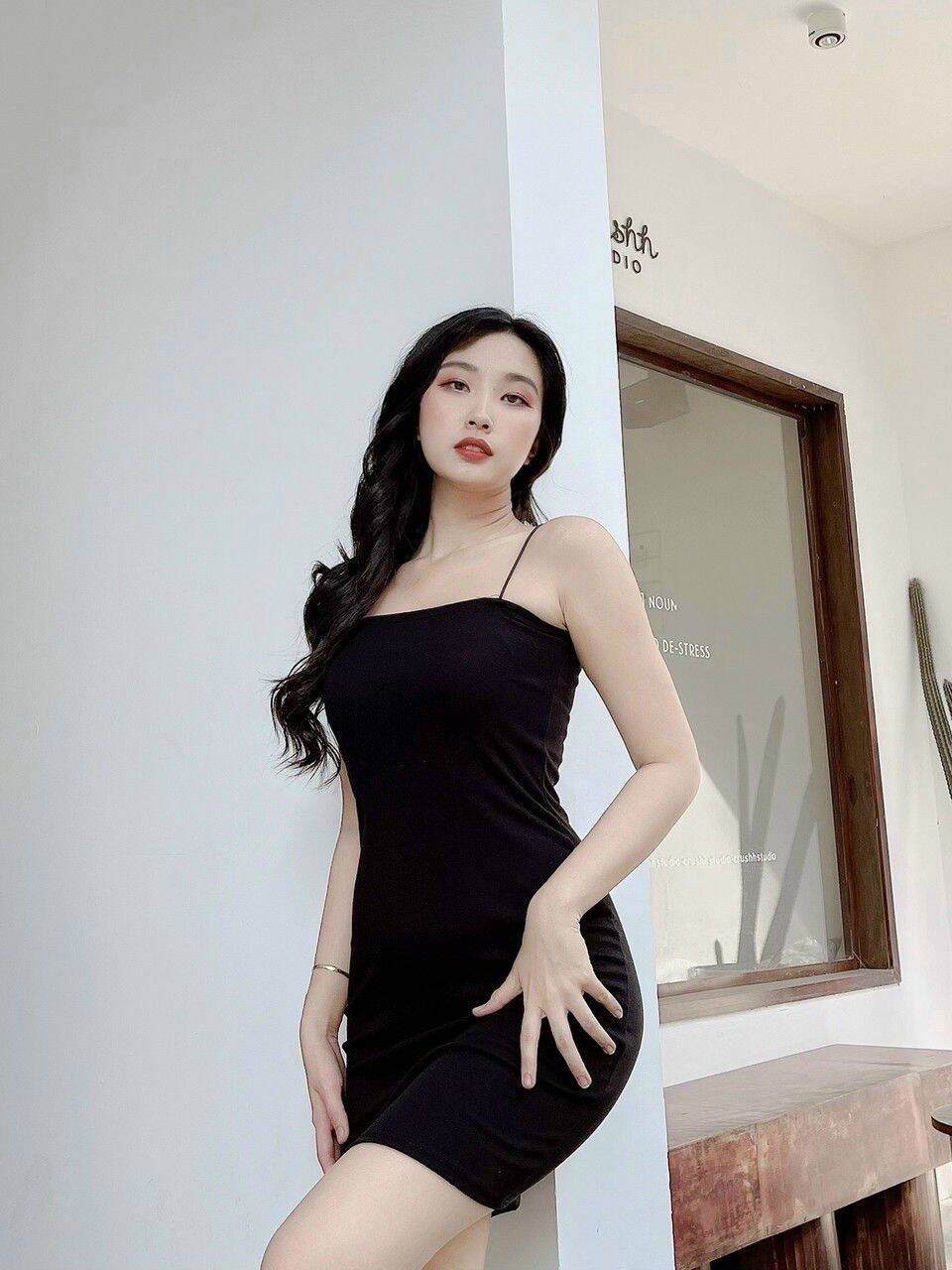 ĐẦM THUN 2 DÂY BÚN ÔM BODY