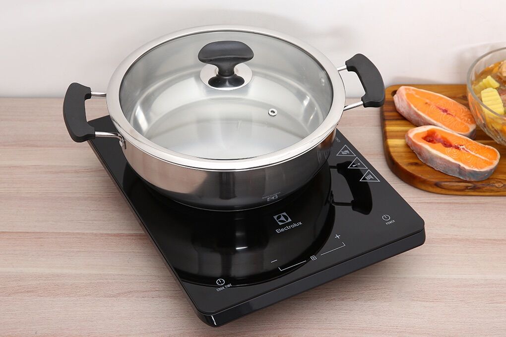 Bếp từ Electrolux ETD29MKC - Hàng Chính Hãng