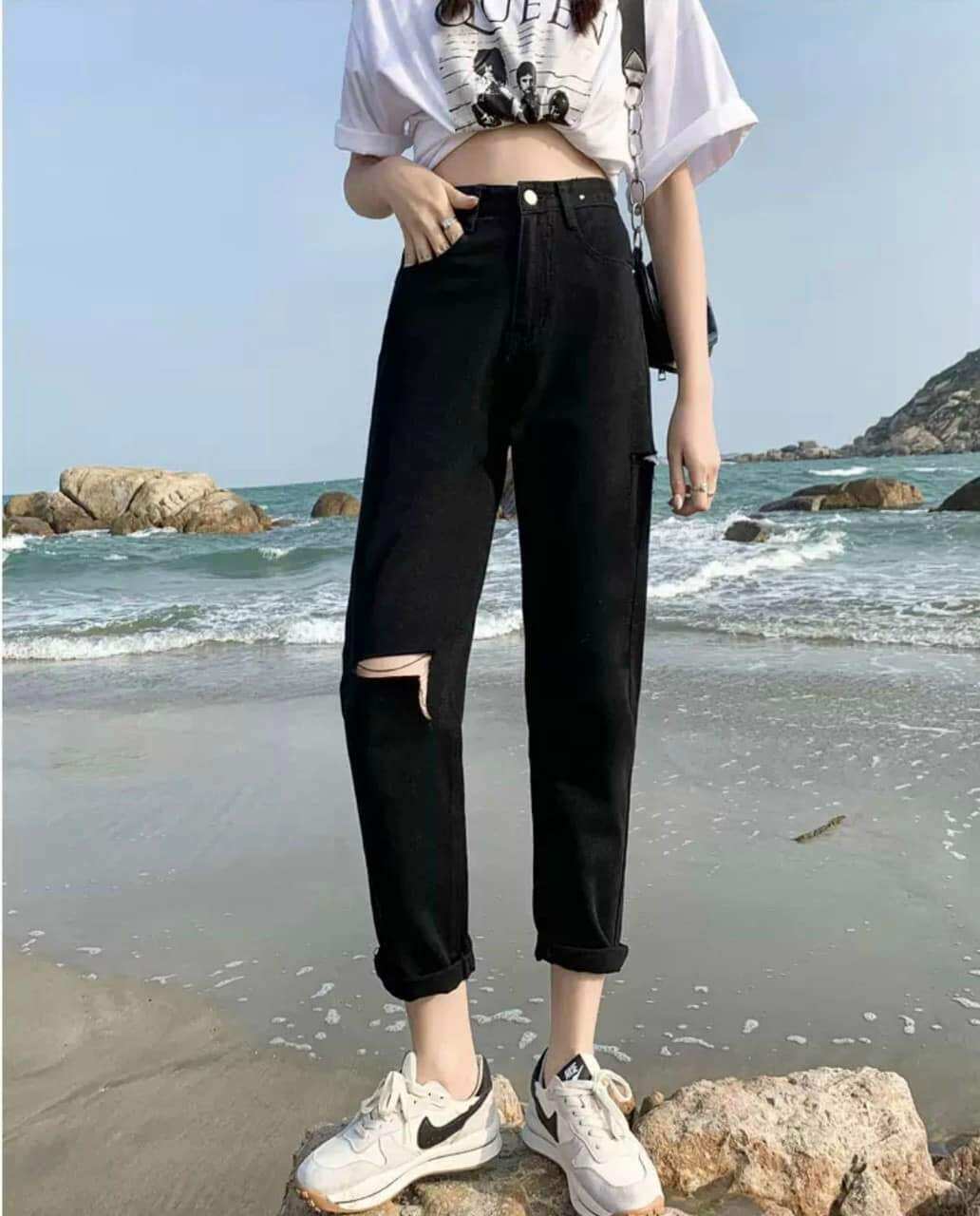 Quần baggy đen rách