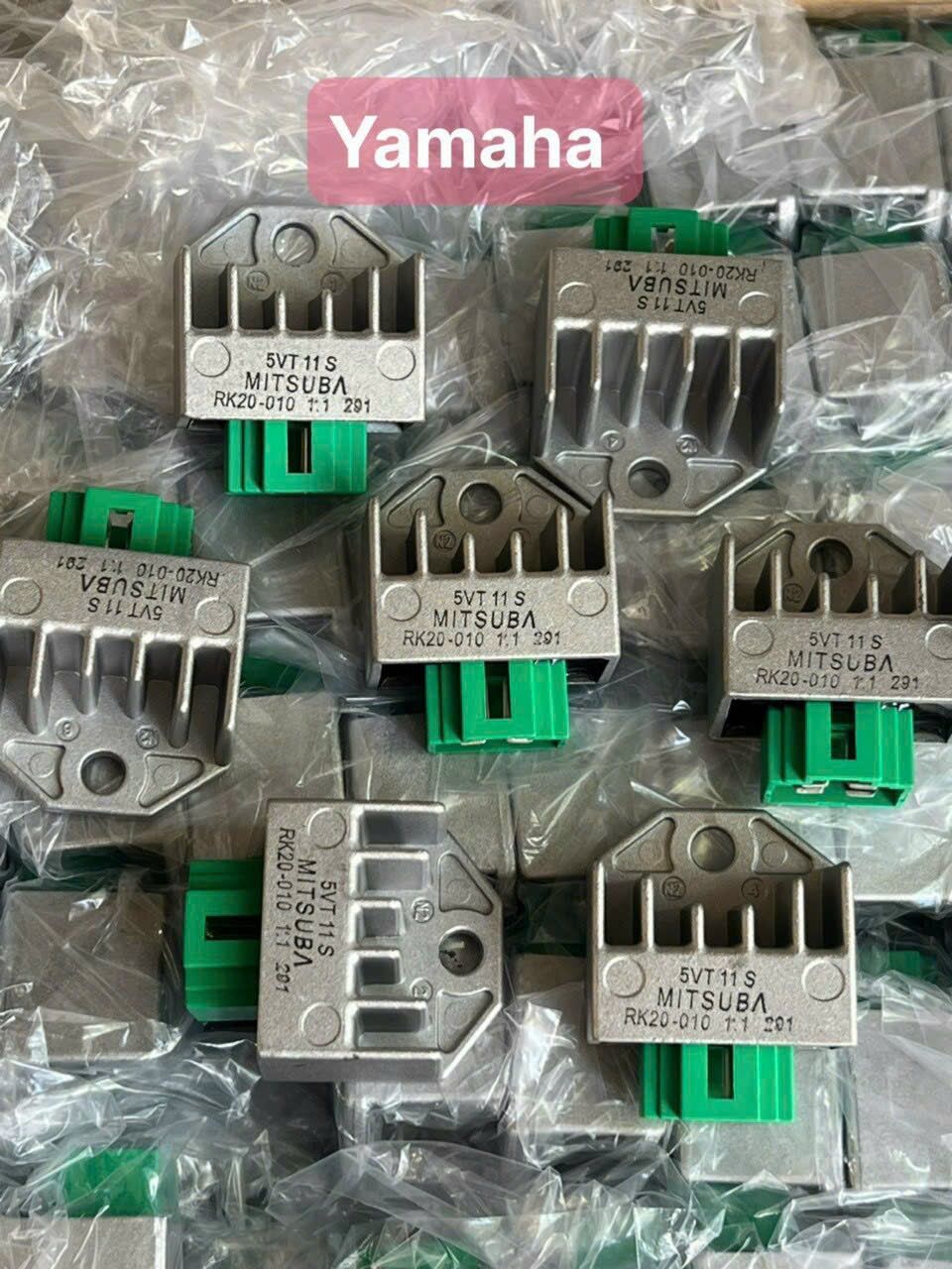 Sạc honda dream - wave, sạc ya 2 ổn áp hàng cao cấp loại 1