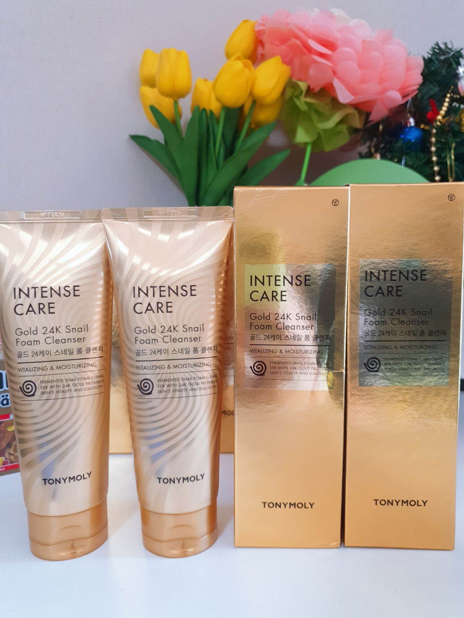 Sữa rửa mặt vàng 24k ốc sên TonyMoly Gold 24k Snail Foam Cleanser Intense 150ml