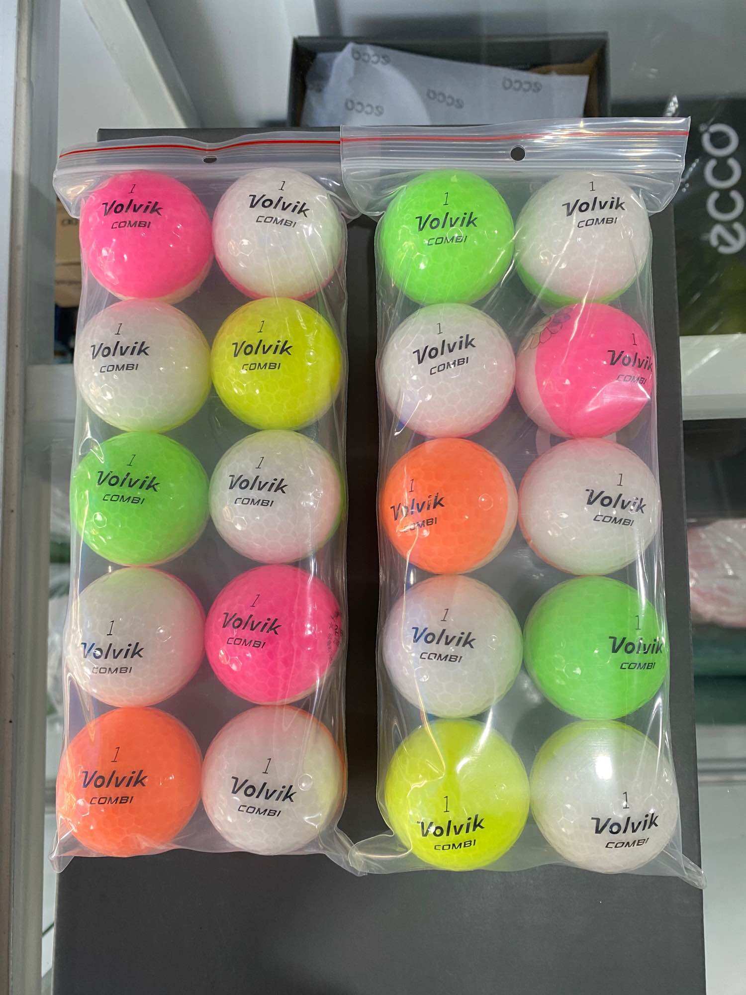 (Túi 10 quả) Bóng Golf VOLVIK 2 màu