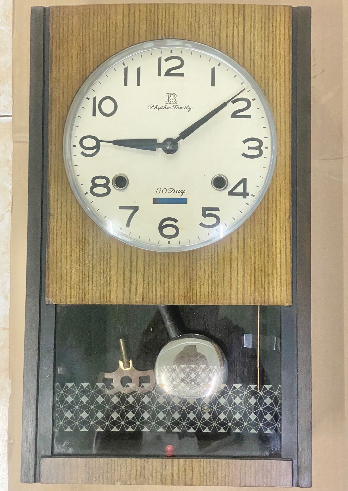 Đồng hồ treo tường quả lắc cơ Rhytham Famaly cổ điểm 1970 