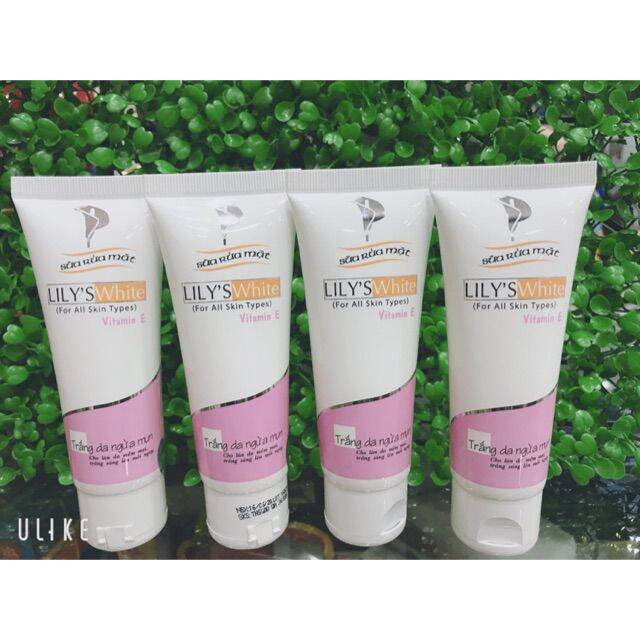 Sữa rửa mặt Lily's White trắng da ngừa mụn (50gr)
