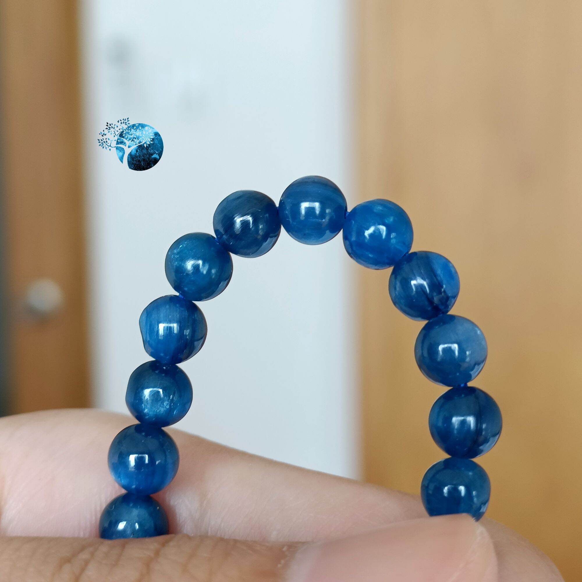 Vòng tay đá kyanite 4.5mm
