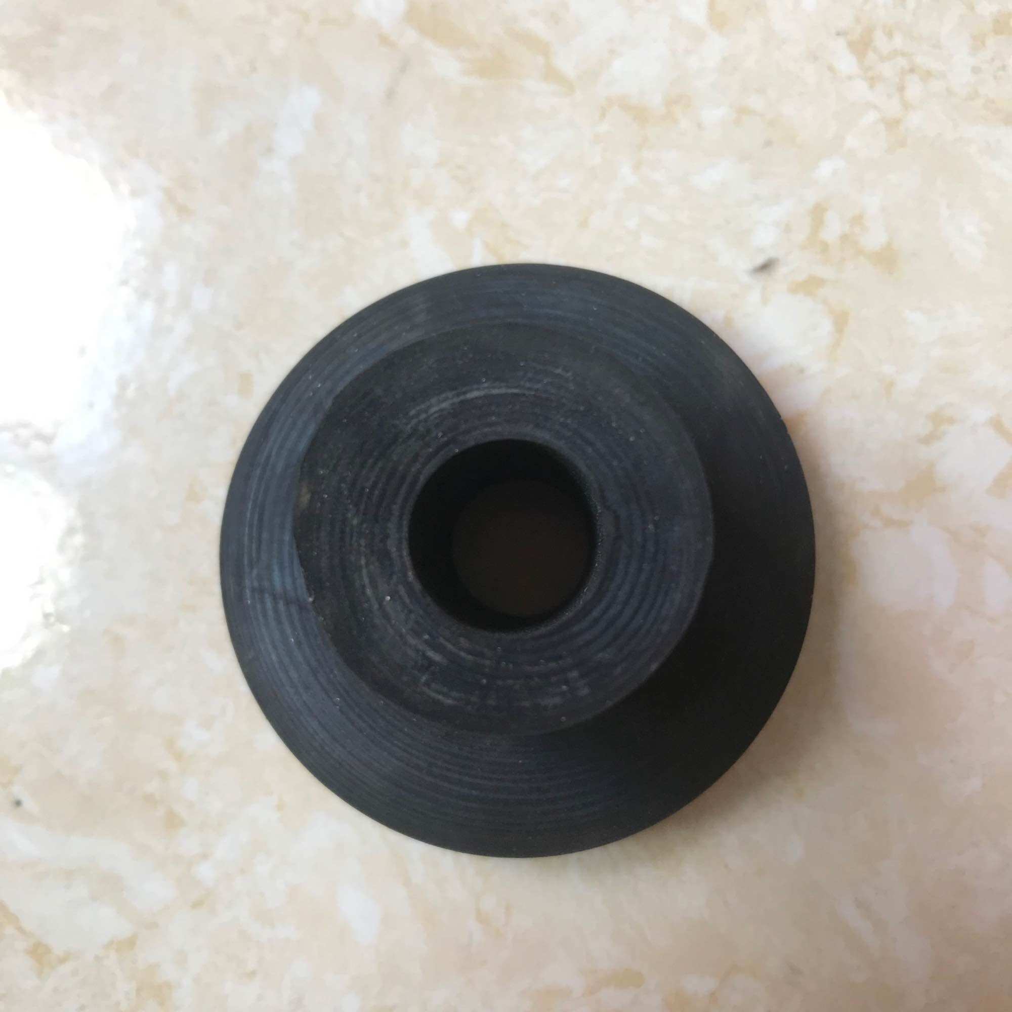 Cao su nhíp, ắc nhíp dùng cho xe tải, xe ba gác, xe chế mini loại nhỏ đường kính 23mm