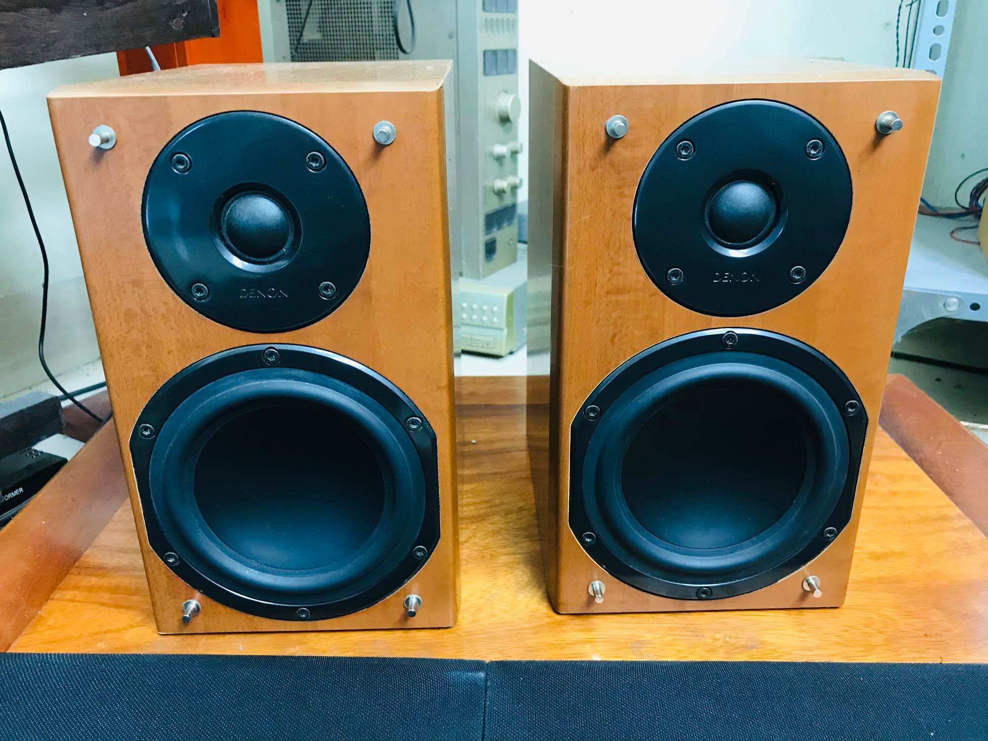 Đôi loa denon MX33