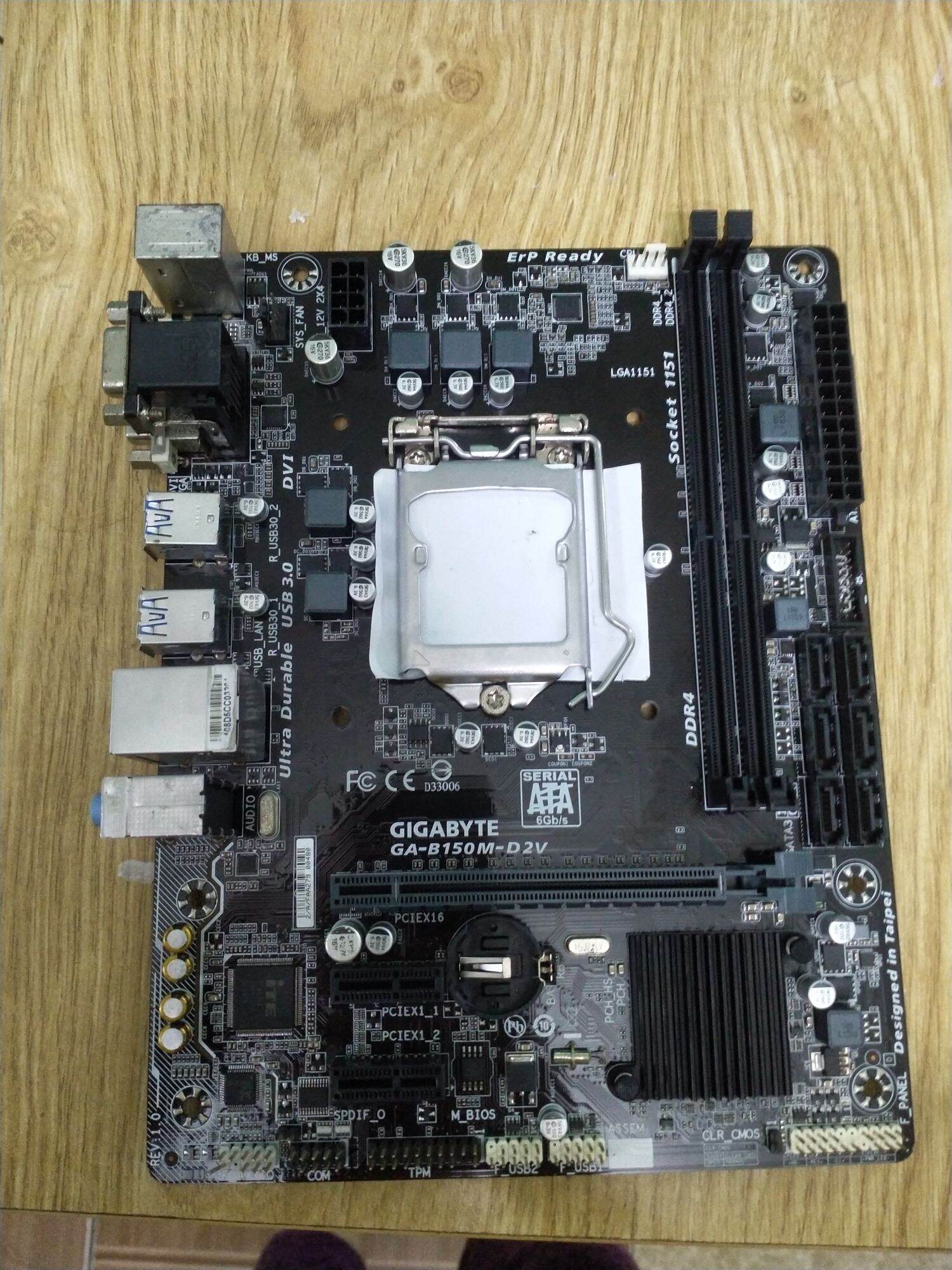 Mainboard gigabyte b150M -d2v ram Ddr4