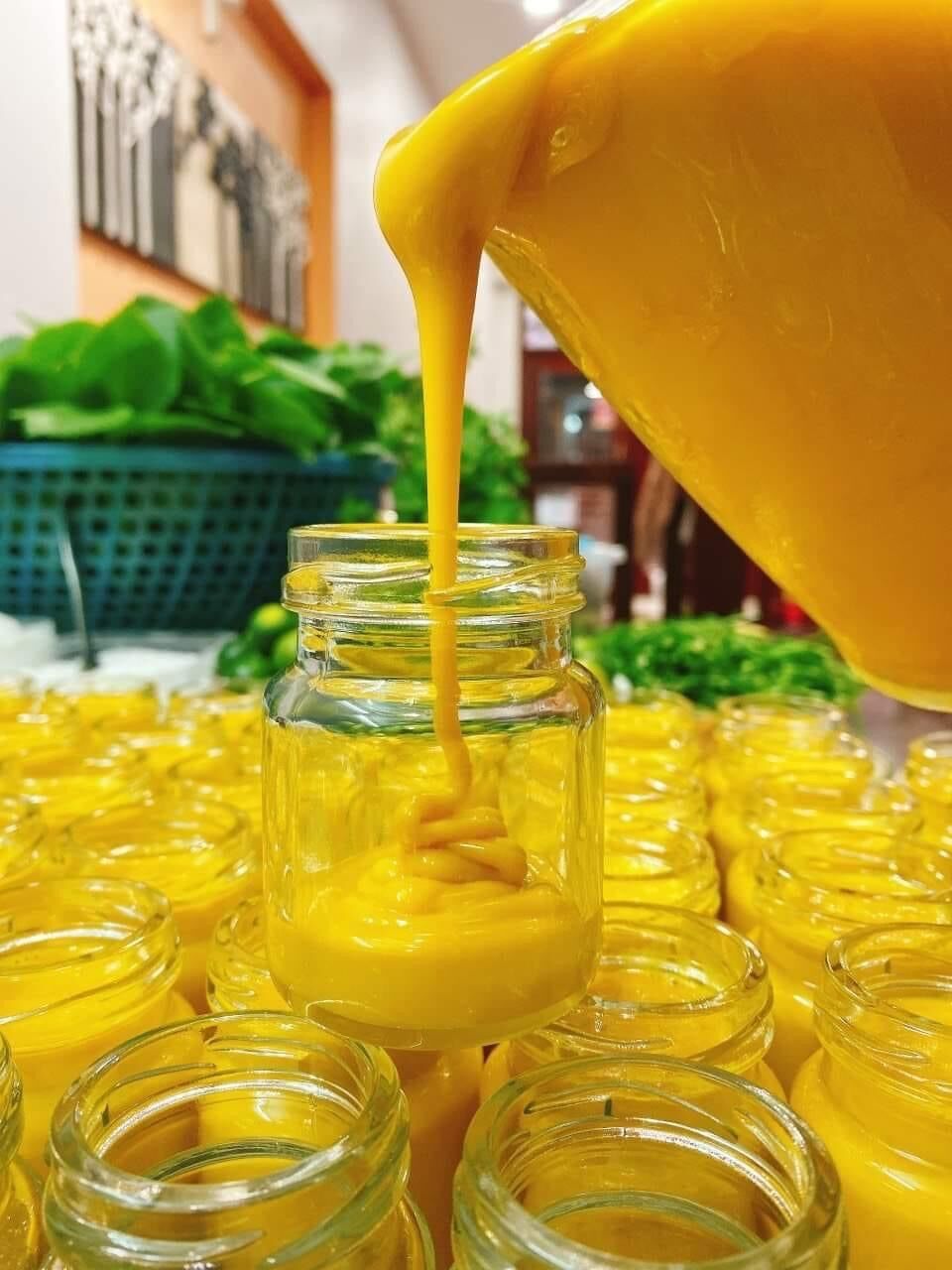 Mặt Nạ Tinh Nghệ Sữa Ong Chúa