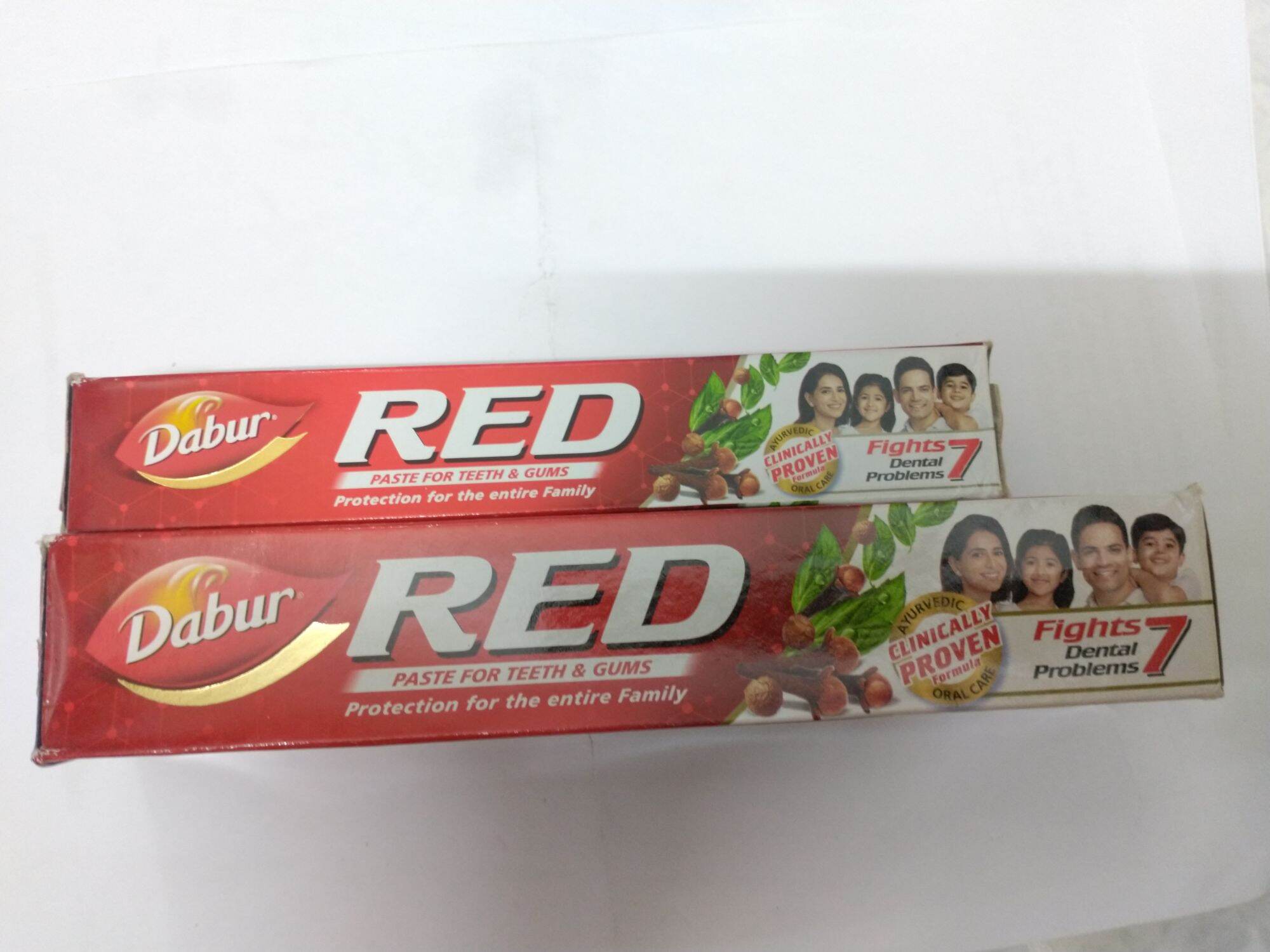 Kem đánh răng thảo dược Red Dabur Ấn Độ 100gr