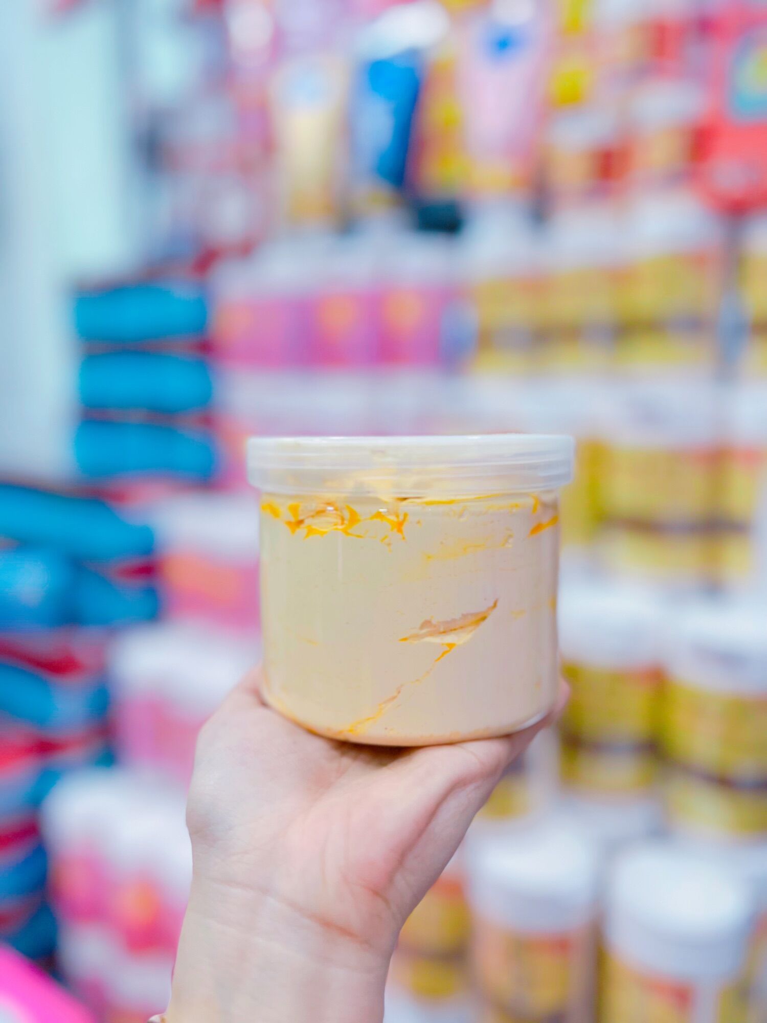 Kem body cốt rỉ dầu vàng hủ 500g