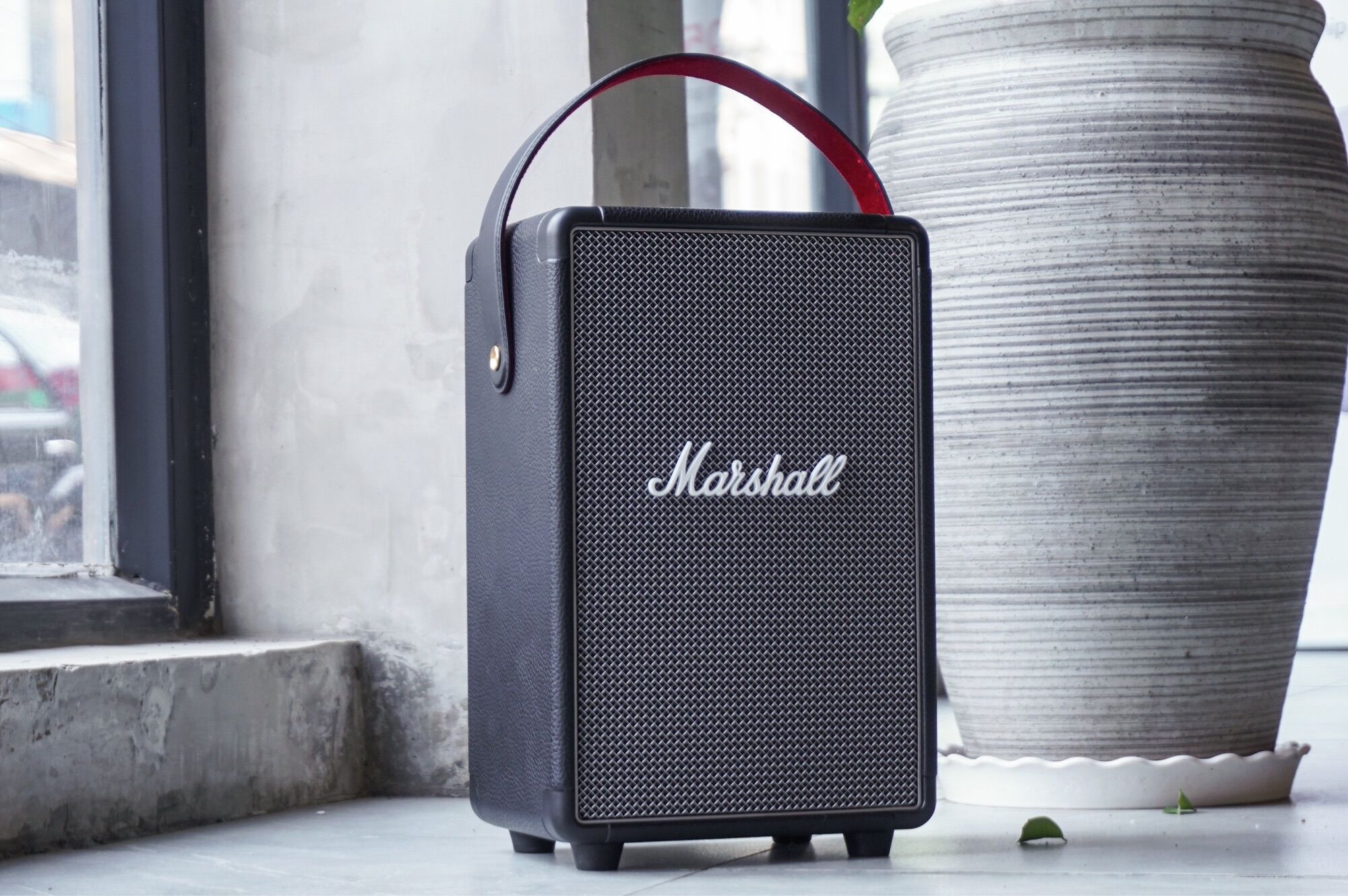 Loa bluetooth Marshall Tufton