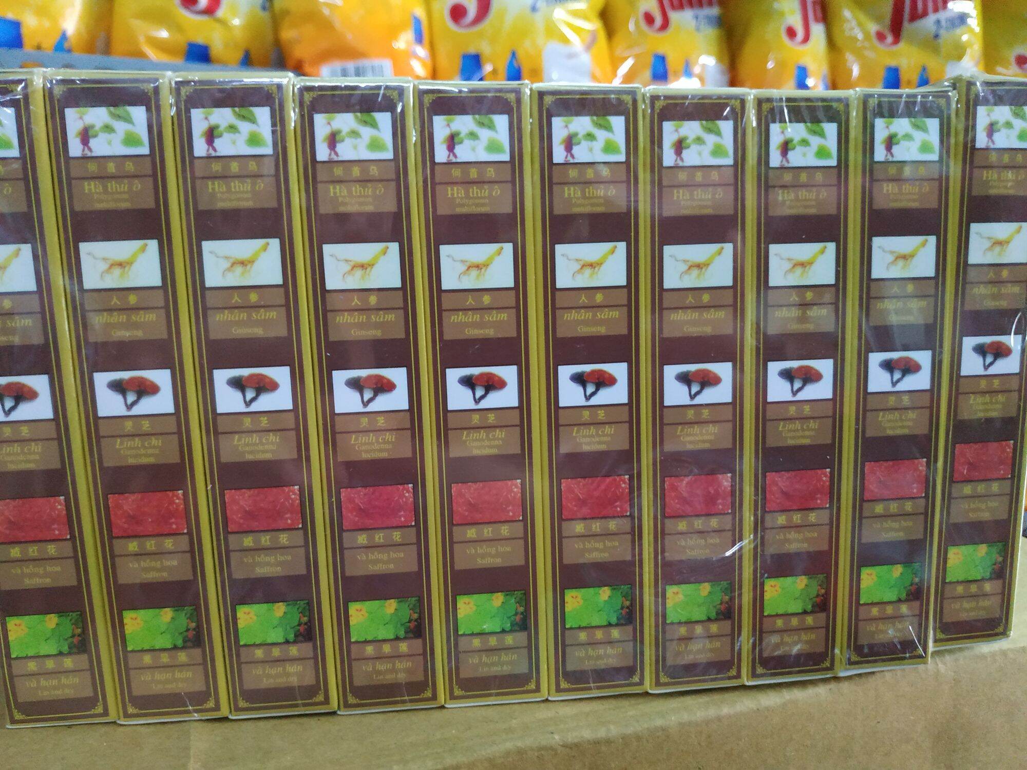 Gội là đen. Hộp 2gói