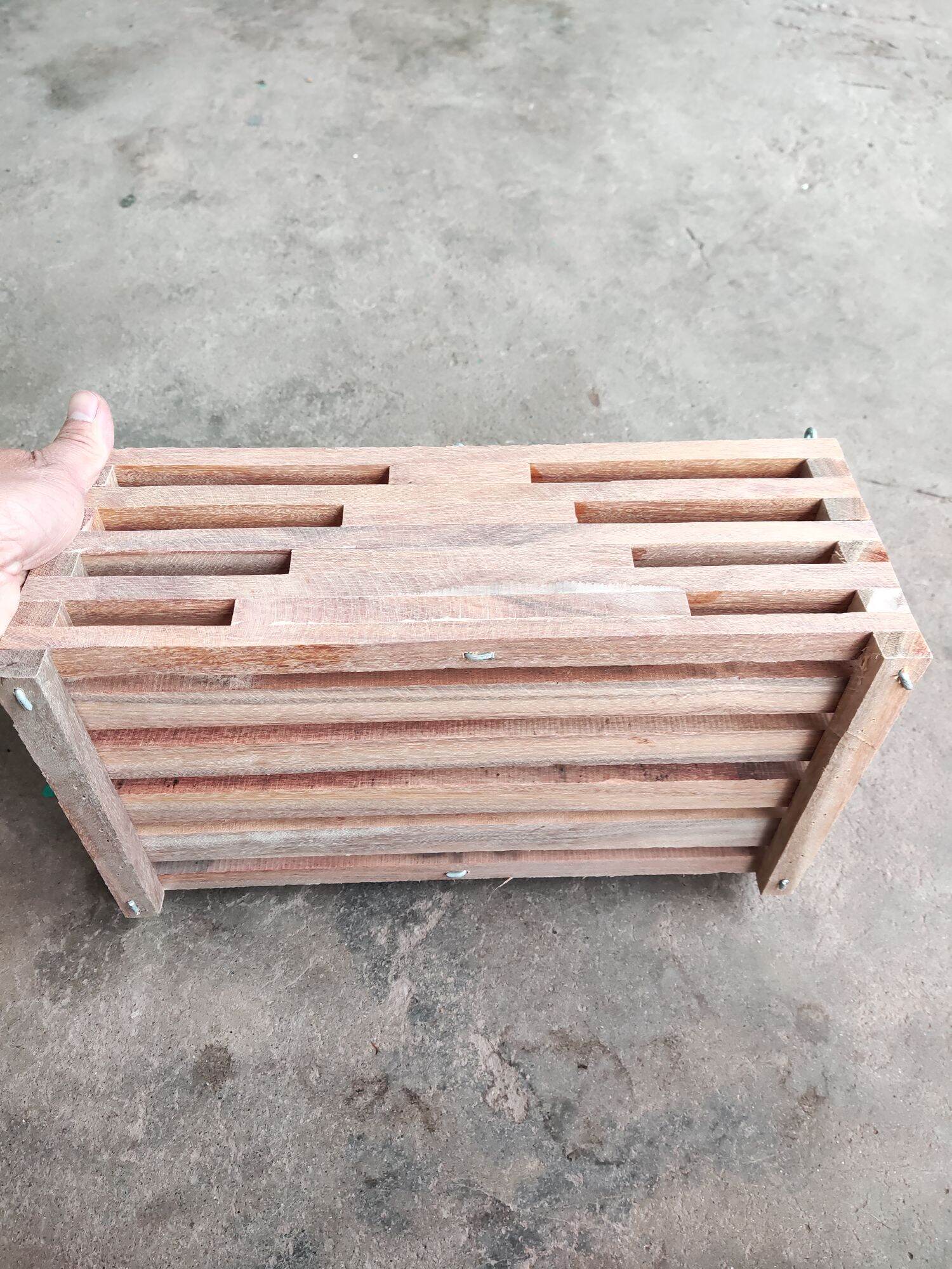 Chậu gỗ chữ nhật ghép lan 20x35cm
