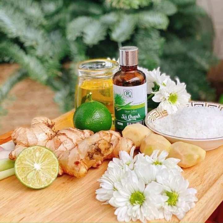 tinh dầu sả chanh nguyên chất 100% (sản phẩm công ty hồng tâm)