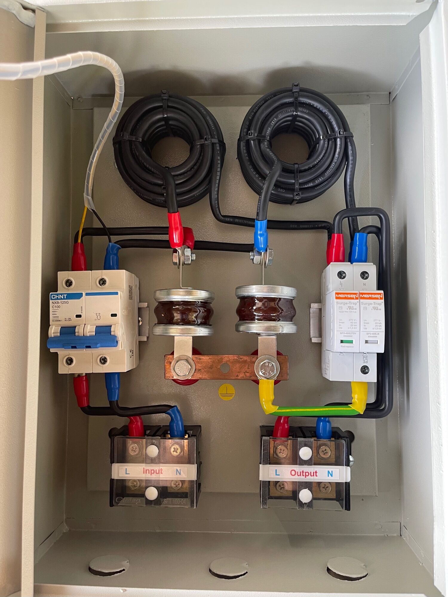 Tủ cắt lọc sét 1p - 100a