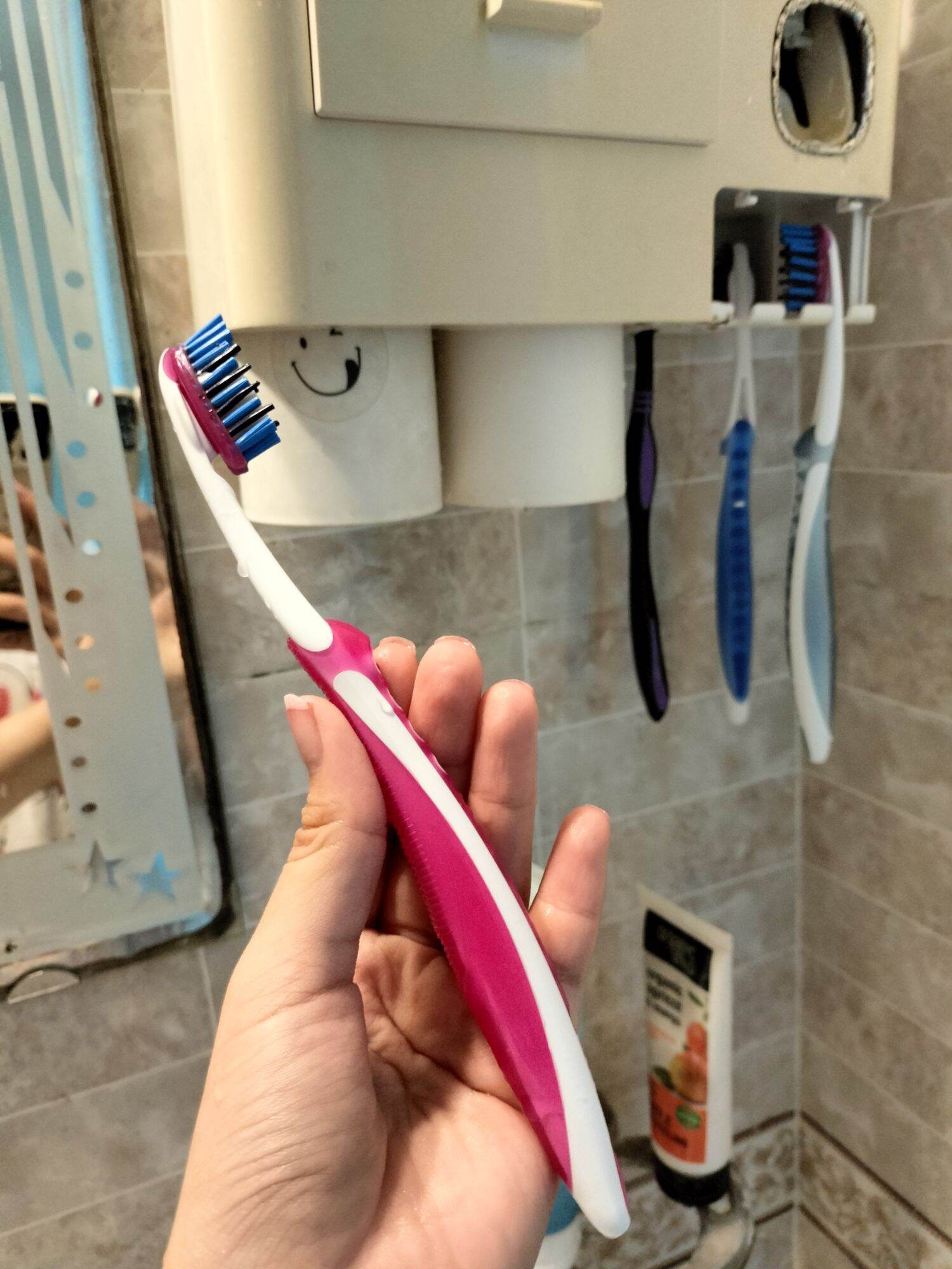 Bàn Chải Trắng răng cao cấp Oral-B 3D White Toothbrush