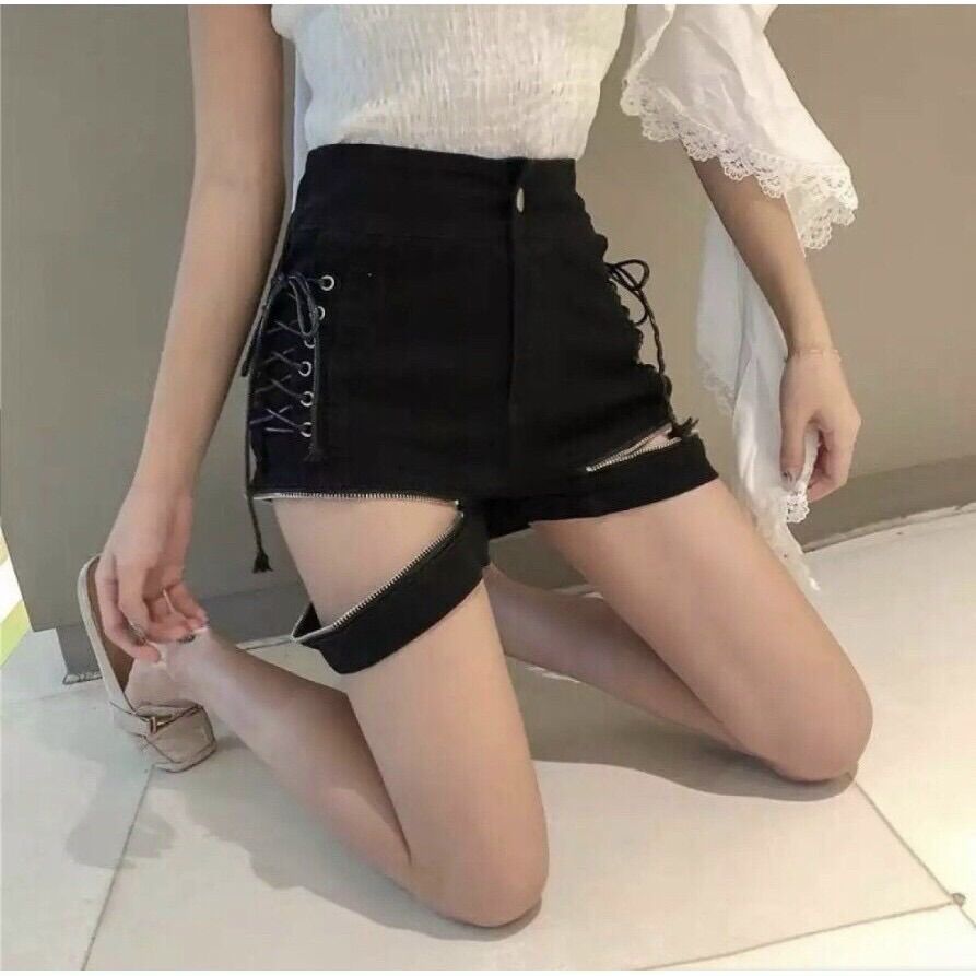 Quần short kaki lưng cao xỏ dây dây kéo ngang đùi