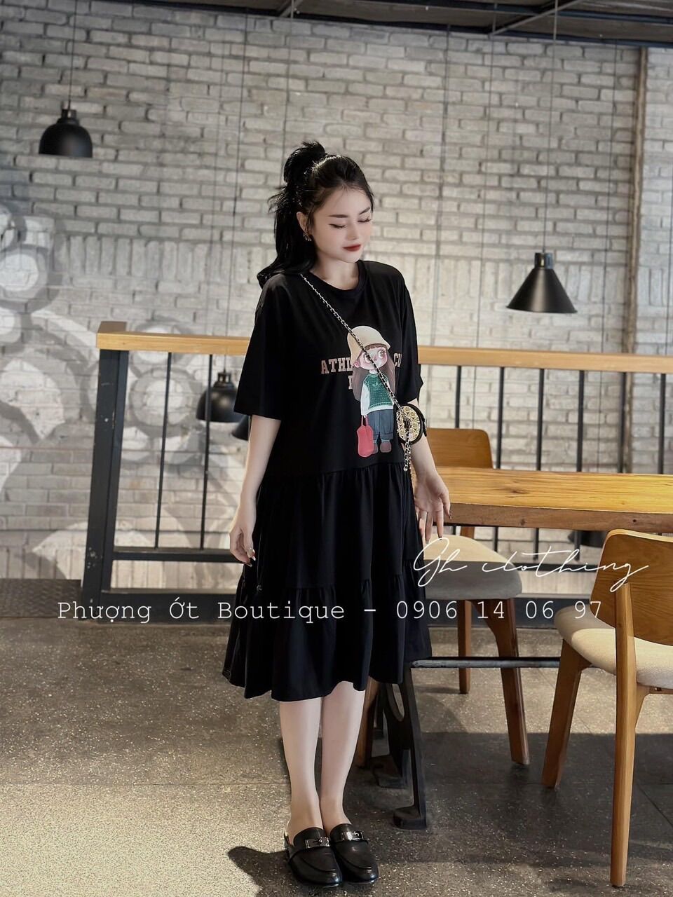 Váy cotton đen suông đuôi cá hình cô gái
