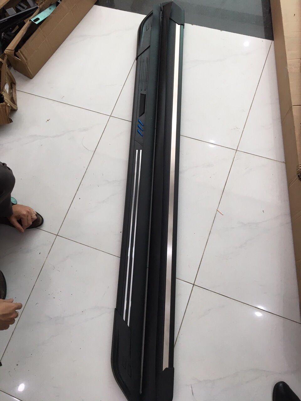 Bệ bước chân Hyundai Creta